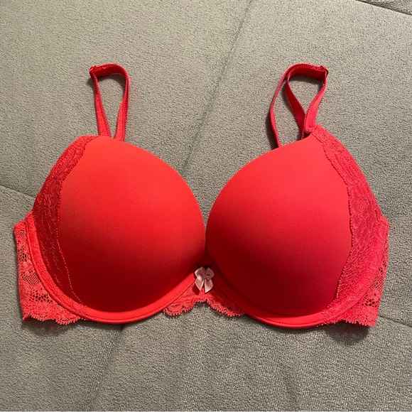 Victoria's Secret Other - Victoria’s Secret lace dream angels push up bra size 32D
